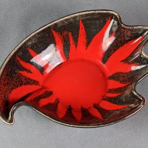 Large ceramic dish - Sun - IDLAS Vallauris style - mid century ceramics - excellent condition Vintage ceramics