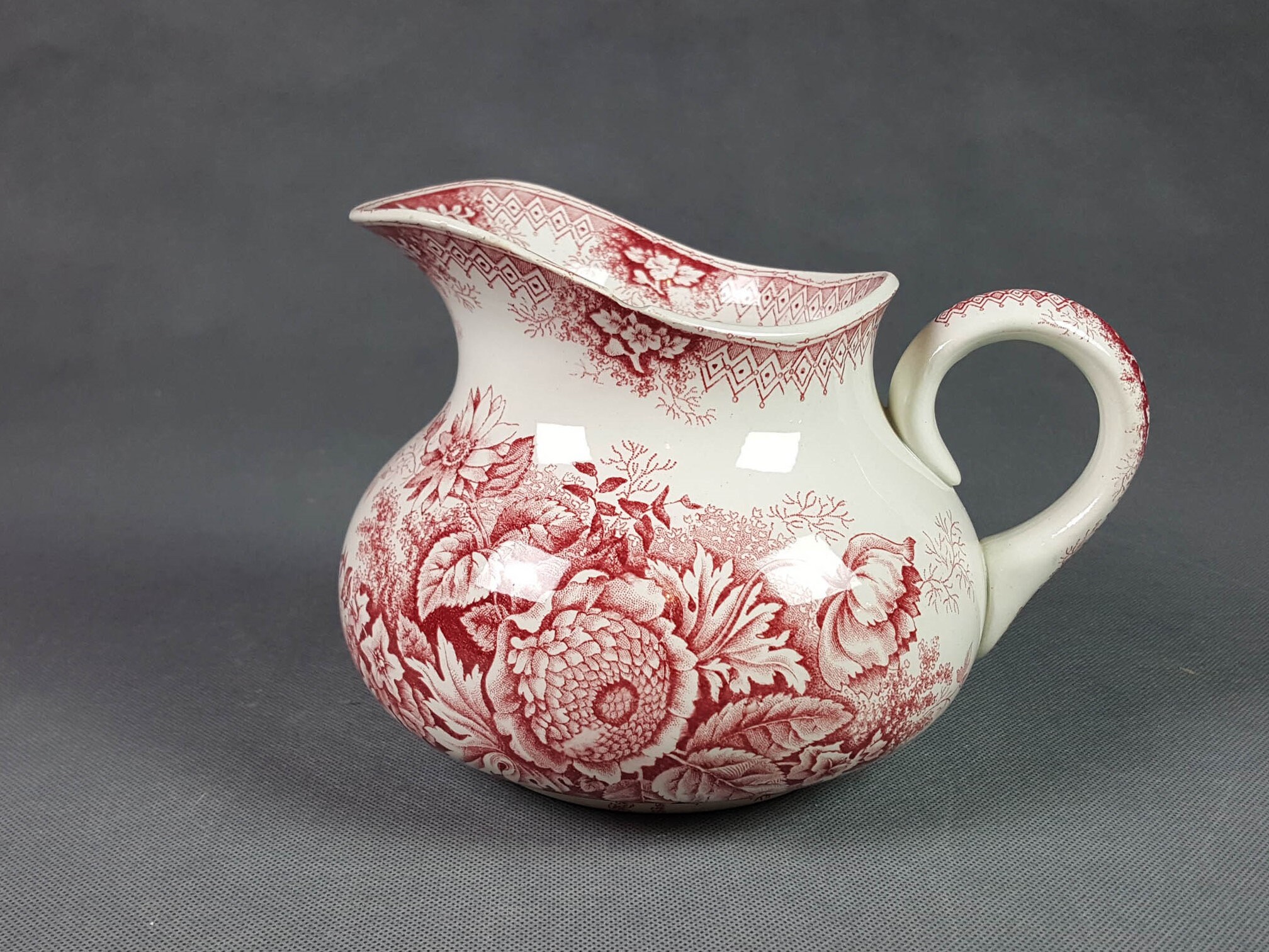 Broc de Toilette Motif Jardinière - Faïencerie Hamage Nord Saint-Amand Modèle Jardinière Terre Fer R