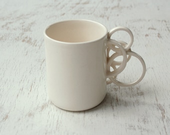 Mug, décoration cottage chic, tasse à café, tasse de collection de cuisine, tasse en porcelaine, tasse en poterie, décoration en porcelaine, tasse beaux-arts, tasse blanche