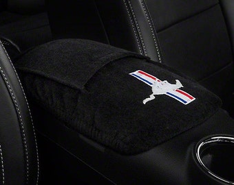 Cubierta de consola con logotipo de Mustang - Se adapta a Mustang 2005-2009 - Negro