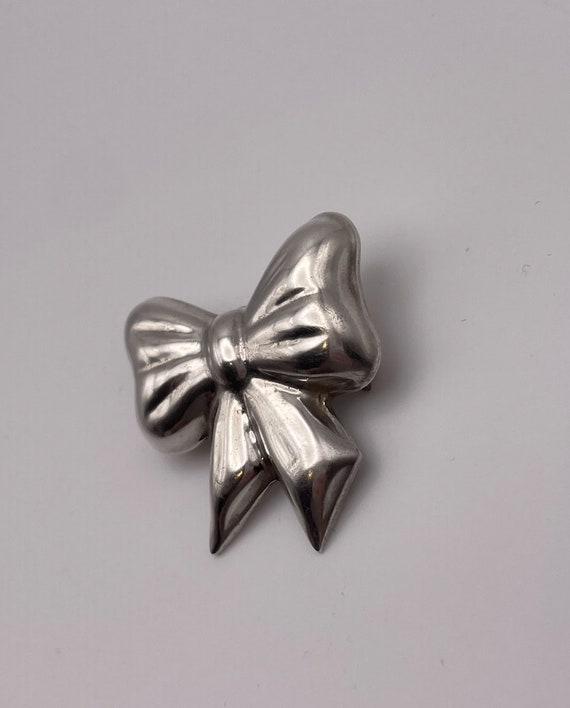 Vintage Puffy Bow Pendant Pin Brooch Combo from T… - image 2