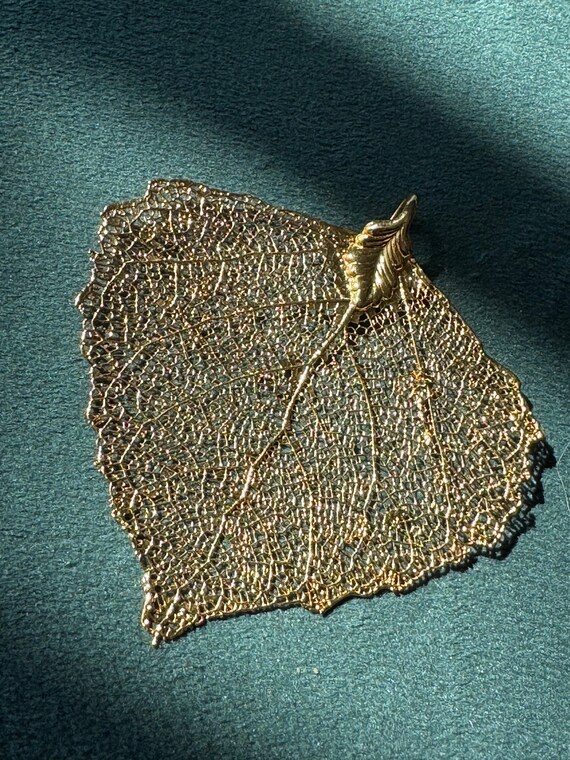Vintage 14K Gold Dipped Real Leaf Pendant Brooch - image 3