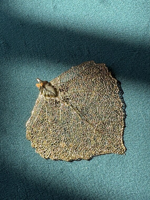 Vintage 14K Gold Dipped Real Leaf Pendant Brooch - image 2
