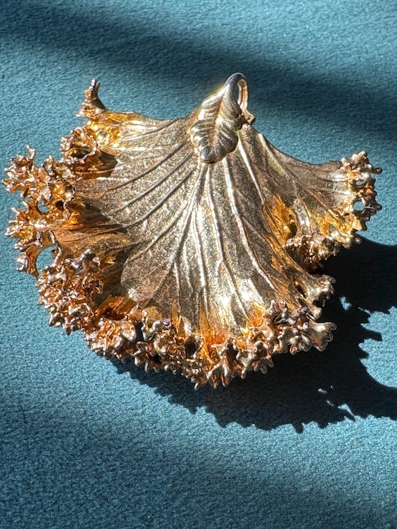 Estate 24K Gold Dipped Natural Kale Leaf Pendant - image 1