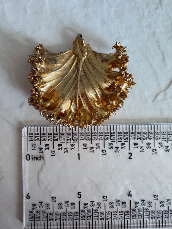 Estate 24K Gold Dipped Natural Kale Leaf Pendant - image 6