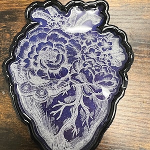 Resin Heart Flower Moth Trinket Tray