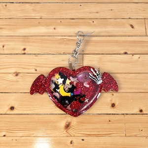 Bat Wing Heart Shaker Key Chain