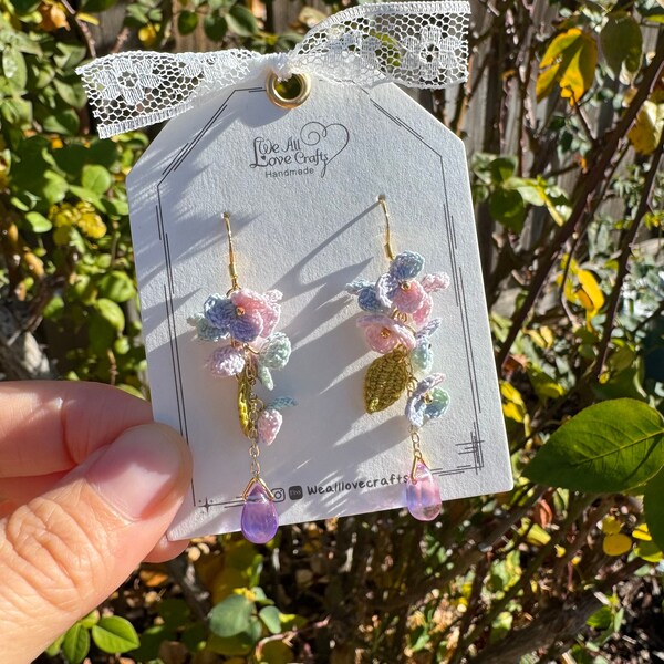 Blue Purple White Cool tones Dreamy girly ombre flower cluster crochet dangle stud earrings/Micro crochet/14k gold/Knitting handmade jewelry