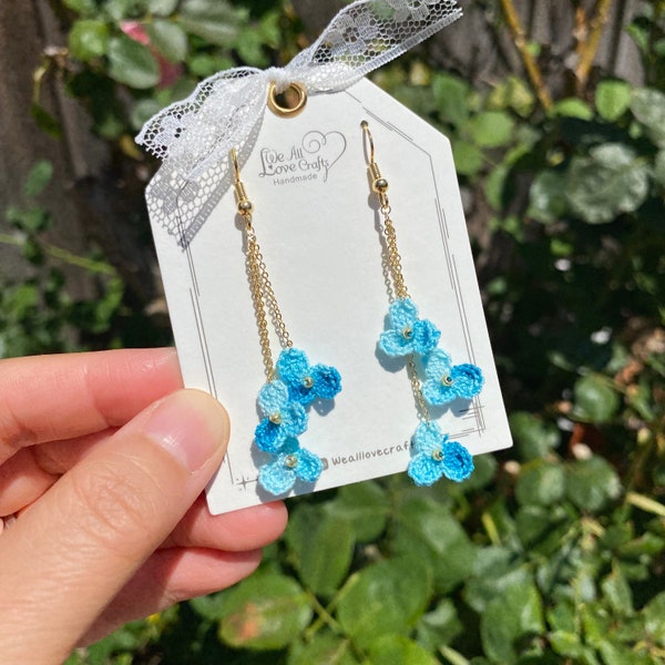 Light blue ombre 3 petal simple flower cluster crochet dangle earrings/Microcrochet/14k gold/gift for her/Knitting handmade jewelry