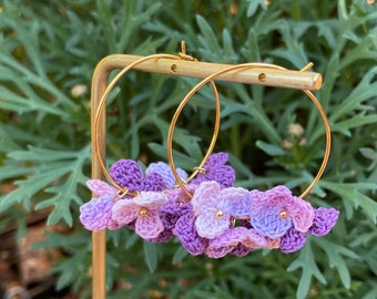 Purple ombre flower cluster crochet hoop earrings/Microcrochet/14k gold/gift for her/Knitting handmade jewelry