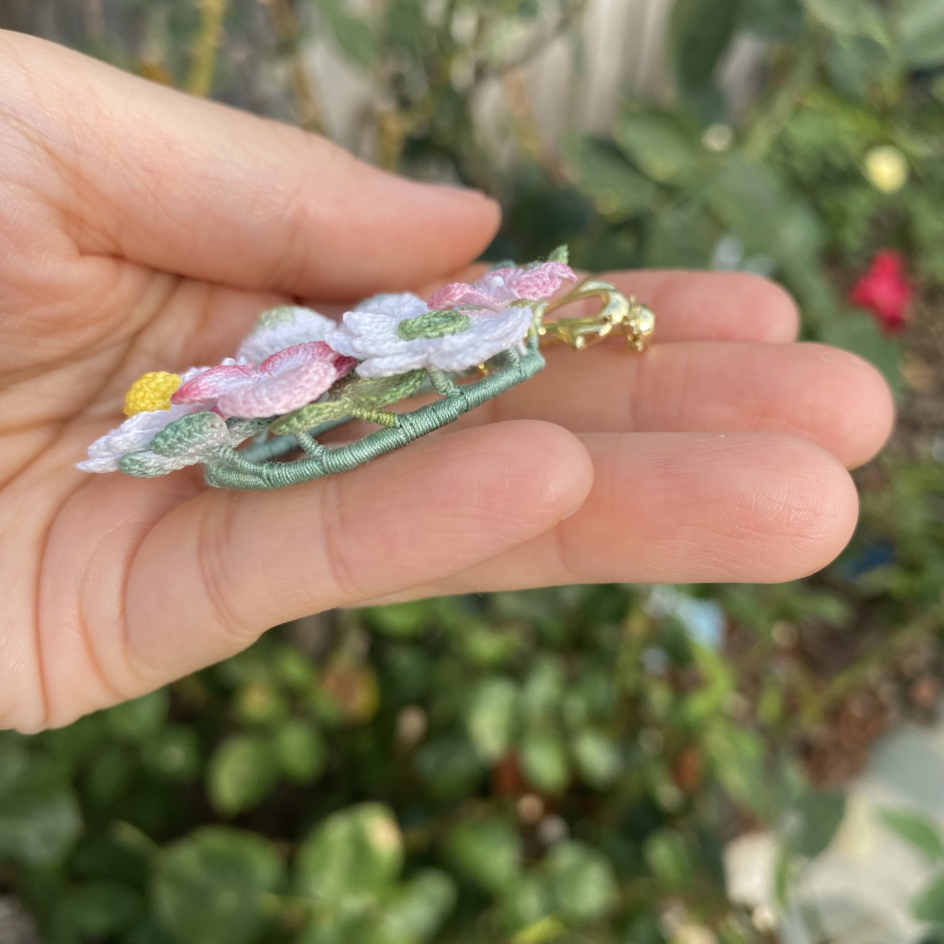 Horchow Beige Floral Dot Necklace Tie with a Flower Pin and wreath brooch Pastel Delicate Flower Wreath Crochet Brooch/micro Crochet  main image 4