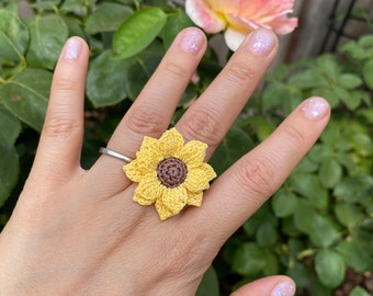 Yellow Sunflower Ring/Microcrochet/14k gold metal ring/fall flower gift for her/Knitting handmade jewelry