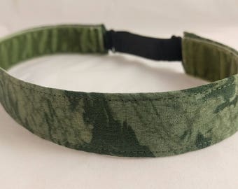 Adjustable non-slip Headband hairband made with vintage silk kimono fabric - green tie-dye swirl