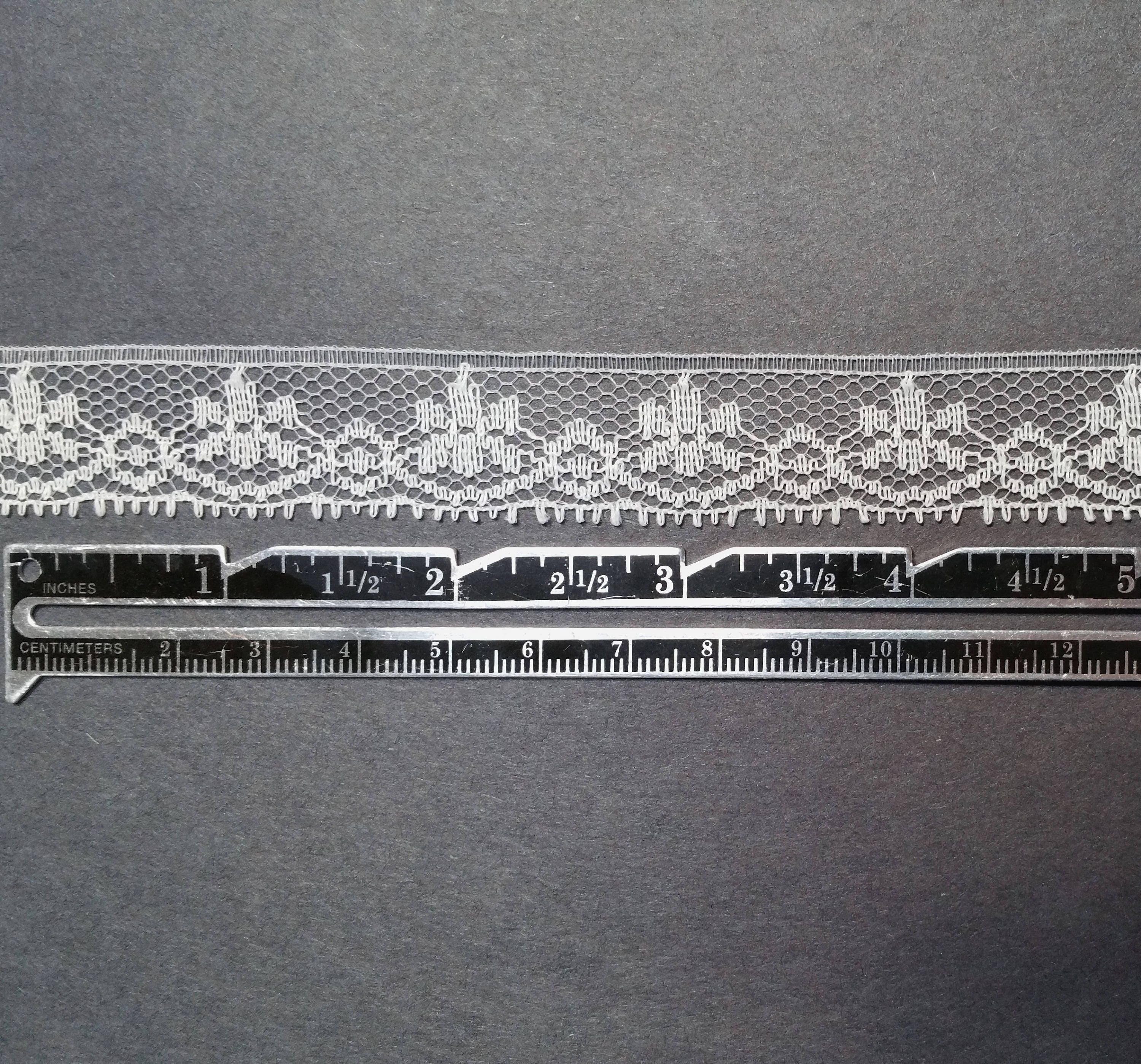 4 lace trim by the yard Clearance