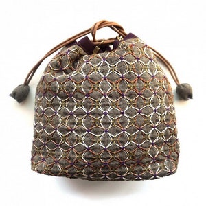 NEW QH Textiles kuguri-sashi woven sashiko drawstring bag kit with brown yarn dyed cotton