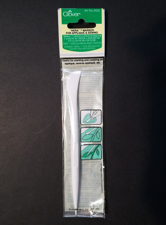 White Tailors Chalk, Clover 4324, Triangle Fabric Marking Tool. Sewing  Notions, Fabric Chalk 
