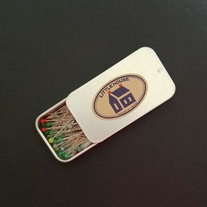 Little House Japan glass head pins
