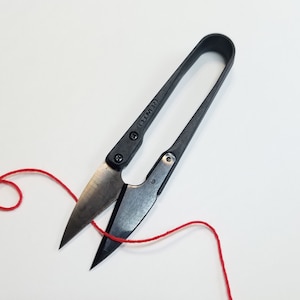 Clover Japan thread clipper snipper kuroha