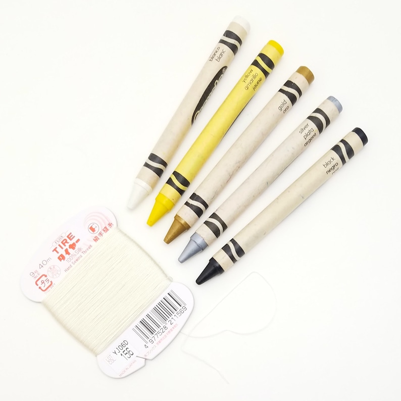 Fujix Tire silk #9 hand sewing thread - cream and golden colors #156 Cool Cream