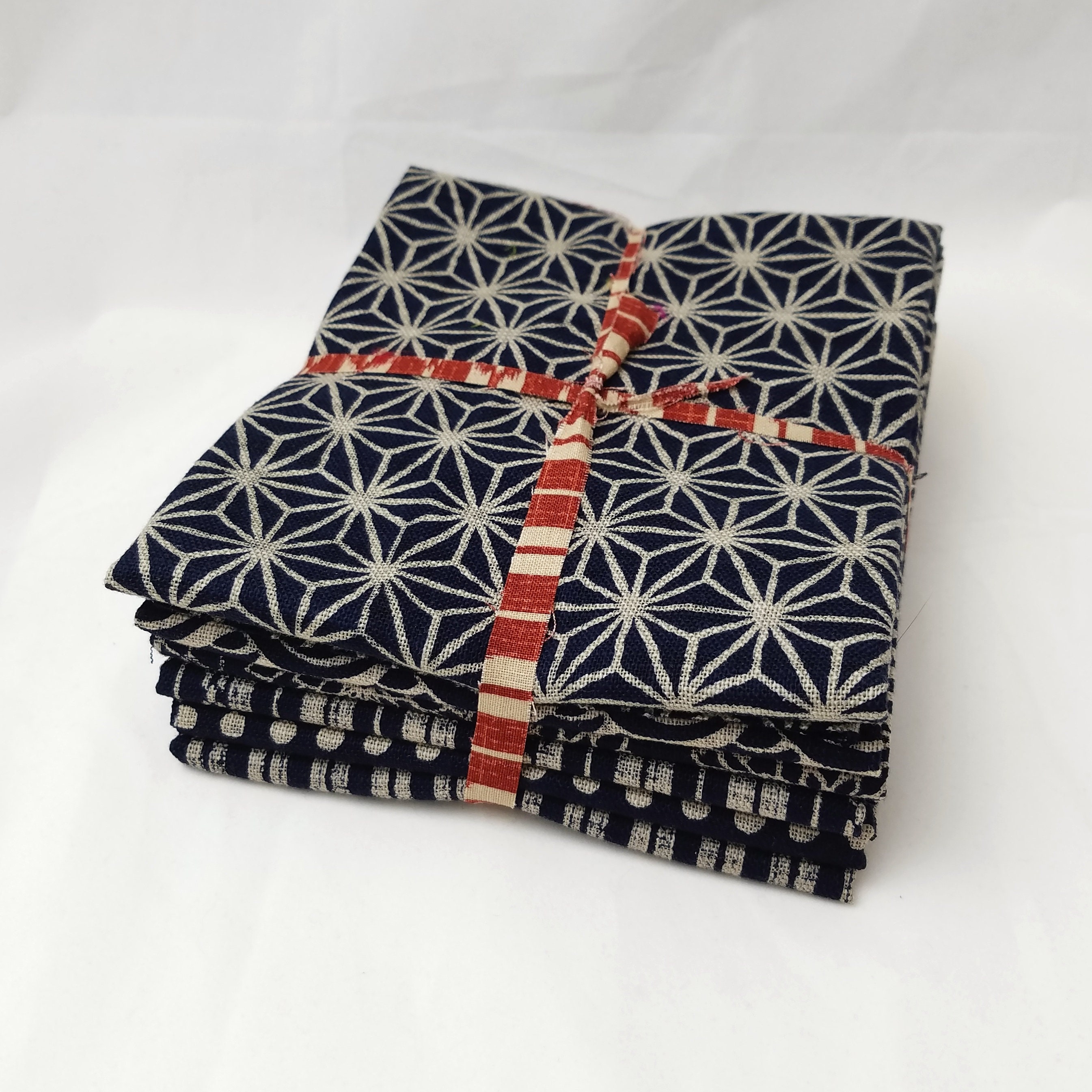 Quilt Gate cotton canvas fabric fat quarter collection Hyakka Ryoran