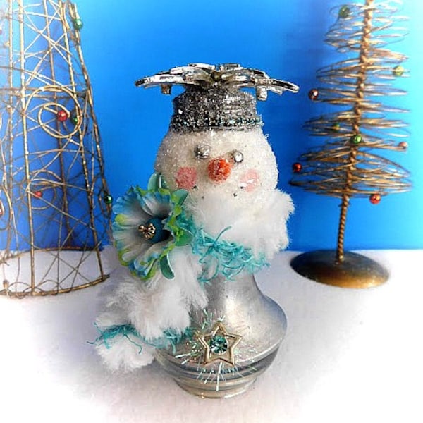 Vintage Silver Salt Shaker Snowman Decoration "Kelda", Winter Snowman, Snow Lady, Christmas Collectible, Original by Simply the Glitter