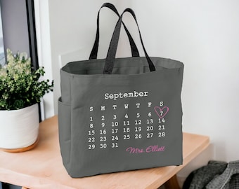 Bride to be Tote Bag Future Mrs Tote Bride Bag for Wedding Day Bridal Shower Gift for Bride Wedding Countdown Calendar Wedding Planning Gift