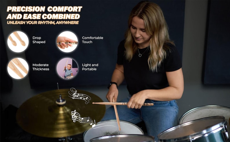 Puede incluir: Una mujer toca una bater&iacute;a con baquetas de madera. Las baquetas se muestran en primer plano con texto que describe sus caracter&iacute;sticas: "Drop Shaped", "Comfortable Touch", "Moderate Thickness", "Light and Portable".
