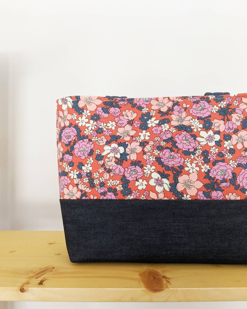 Made to Order Flower Vibes Modern Reusable Bag