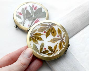 Birthday women Pocket mirror gift anniversary for wife OAAK accessories flowers Compact mirror for mother daughter gift for her Gift sister