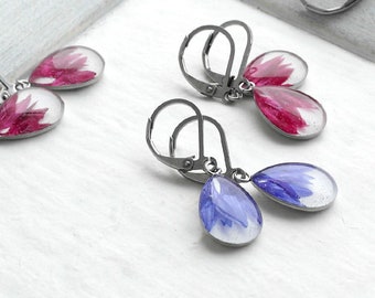 Resin earrings real flower Blue petal earrings Dangle teardrop earrings Tear earrings Hot pink earrings petal blue Tiny teardrop earrings