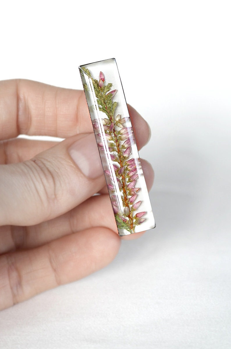 Pink Heather flowers brooch pin Handmade terrarium jewelry resin with real flowers Romantic love gift for her Eco-Friendly jewelry sisters image 5