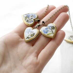 Heart locket necklace remember resin Photo locket pendant Forget me not flower necklace Real flower Pressed flowers image 5