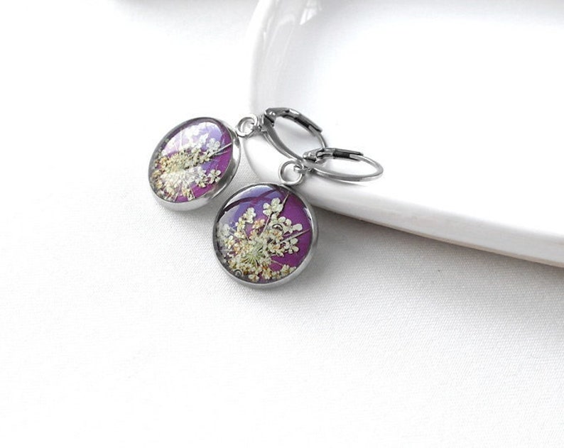 Real flower earrings resin drop earrings dry flower Pressed flower earrings image 1