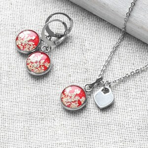 Pressed flower pendant Heart charm necklace Love earrings resin Initial necklace Name necklace Letter necklace immagine 4