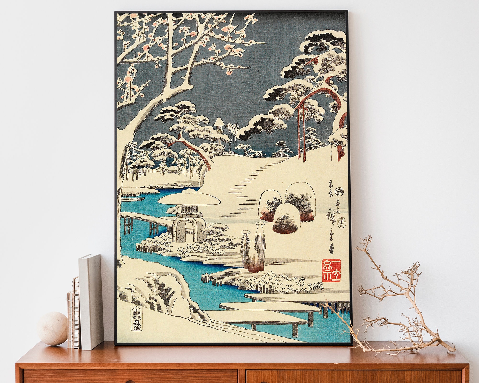 雪の裏の庭 B2ポスター 東屋　藤棚 雪の庭 - 歌川広重浮世絵版画 | 穏やかな日本の冬のアートポスター