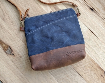 Mini-Waxed Canvas Cross-Navy