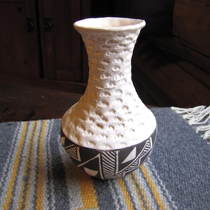 Vintage Corrugated Whiteware Acoma Vase, G Lewis, Acoma Pueblo Pottery, Pueblo Pottery, Vintage Acoma, New Mexico,  Small Acoma Vase