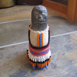 Annie Okalik, Inuit Soapstone Carving, Vintage Inuit, Arviat Carving, Eskimo soapstone Carving, Woman with Decorated Amautiq, Beaded Human