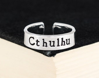 Cthulhu Ring, H.P. Lovecraft, Horror, Gothic Ring, Aluminum Cuff Ring