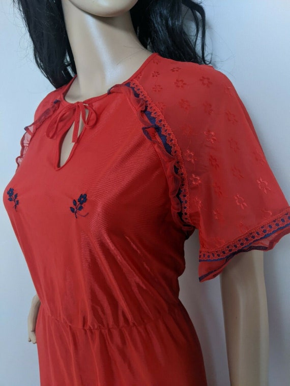 Vintage 70s Silky Red Embroidered Lace Negligee N… - image 4