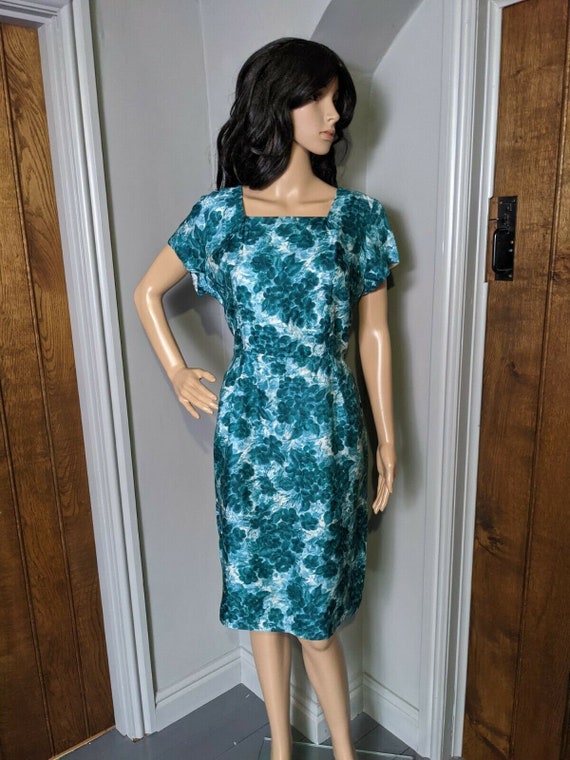 Vintage 1950s 60s Painted Floral Teal Wiggle Bomb… - image 2