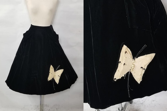 1950 Vintage Silk Velvet Skirt with Movable Butte… - image 1