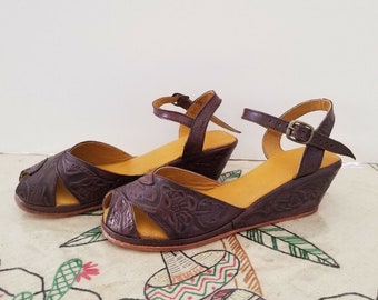 Rare Deadstock 1940 1950 Vintage Style Mexican Tooled Brown Leather Wedge SZ 8.5