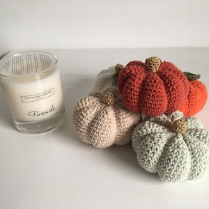 Crochet Pumpkin, Barn, Autumn, Country wedding, Farm Wedding, Farm, pumpkin,  Thanks Giving, Fall Accessories, Shabby Chic,