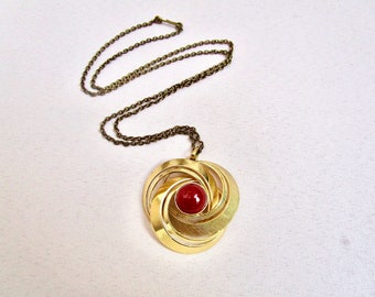 Brass chain with carnelian pendant