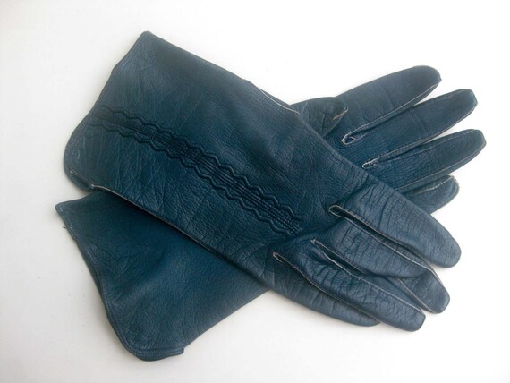turquoise leather gloves