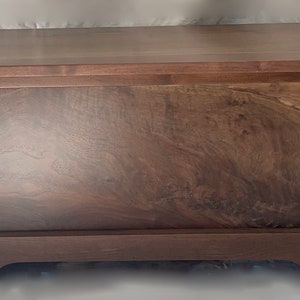 Hope Chest/Cedar Lined, Walnut (pic), Maple, Oak, Pine or Cherry