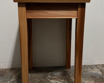 Alyssa's Custom Listing