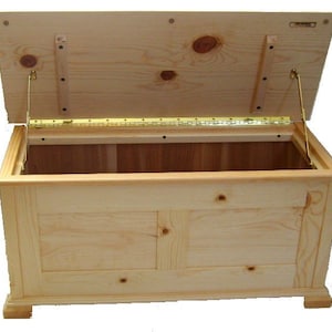Hope Chest, Cedar Lined, Clear Natural Finish, Pine (pic), Walnut, Oak, Maple