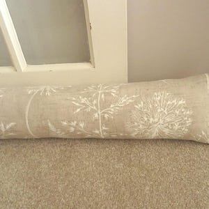 Paraspifferi lavabile a forma di fiore di felce, da 30 a 48 pollici. Larghezza 15 pollici.